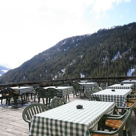 Sporthotel Клавадель Экстерьер фото